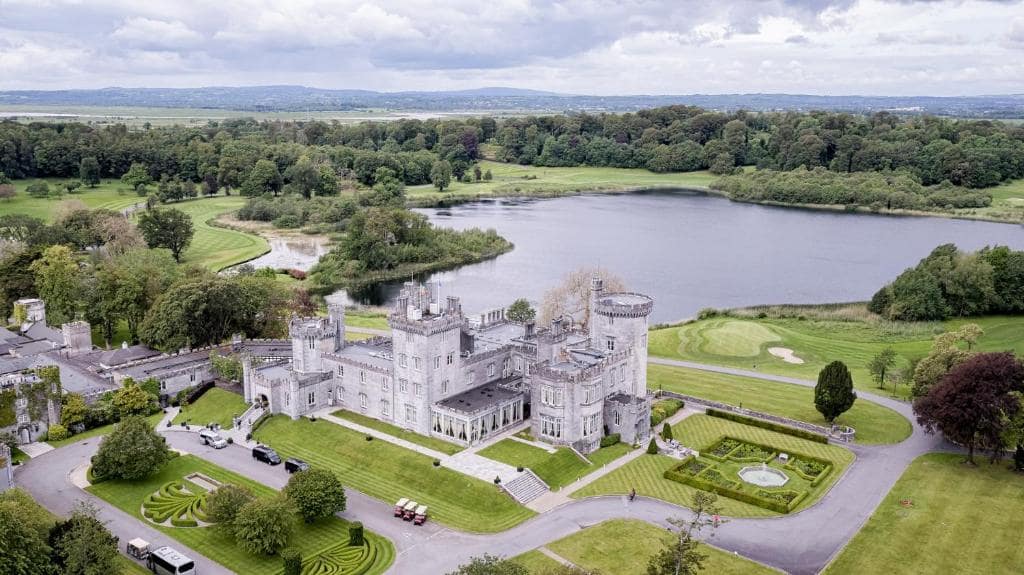 Hotels near Dromoland Castle (Luxury Hotel & Golf Club)