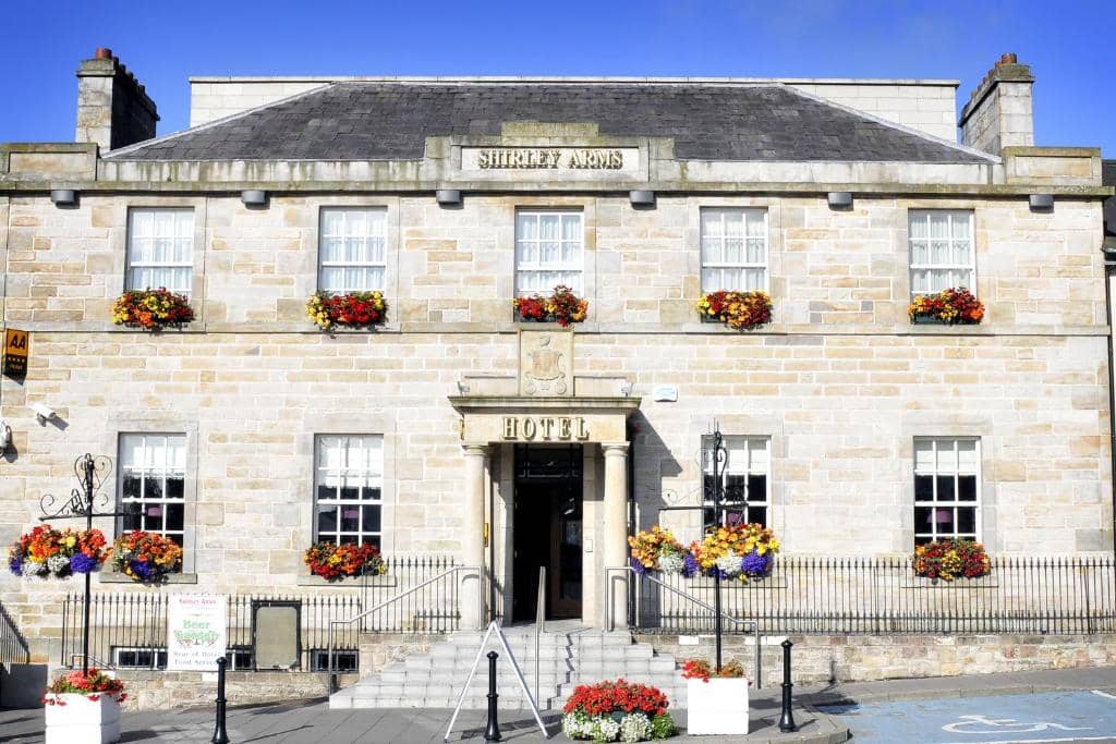 Hotels near Carrickmacross Lace Gallery