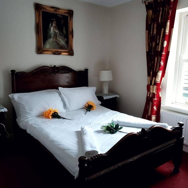 Top Hotels near Fethard Horse Country Experience