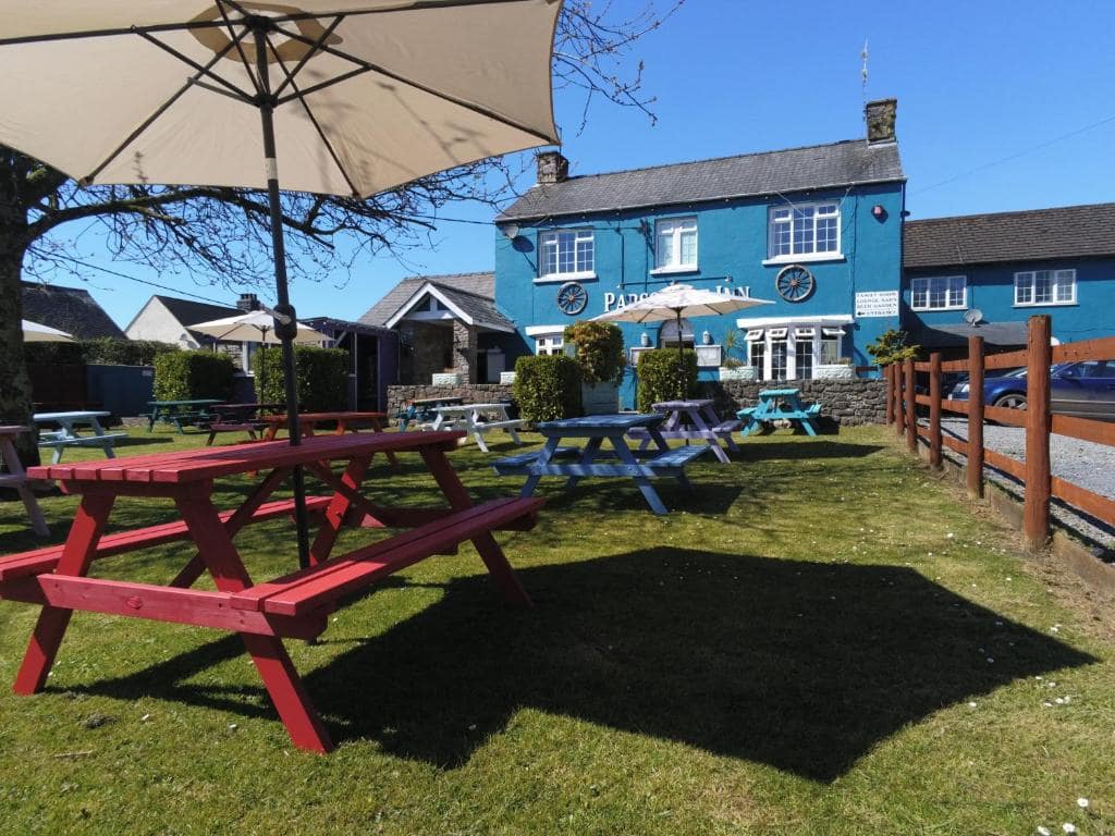 Parsonage Farm Inn